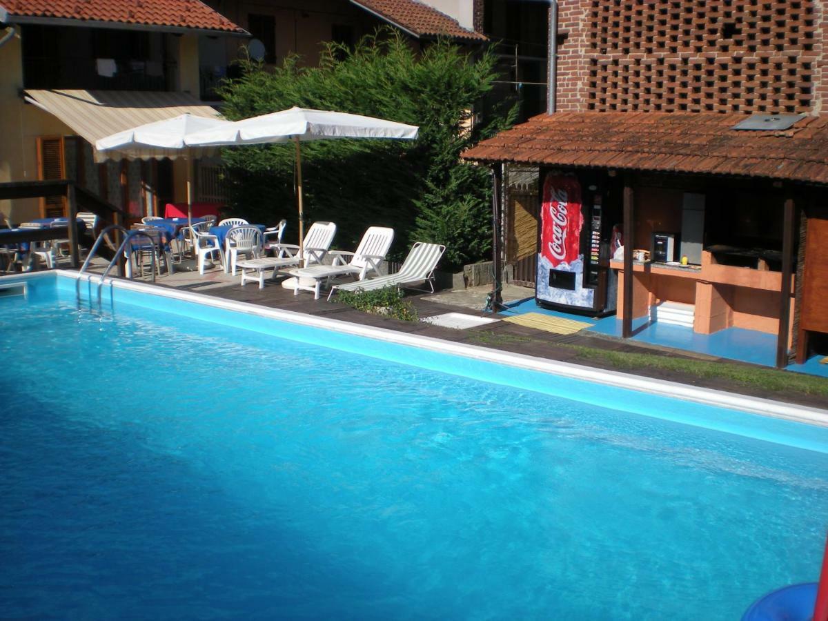 Bed and Breakfast La Cascina Aglie Экстерьер фото